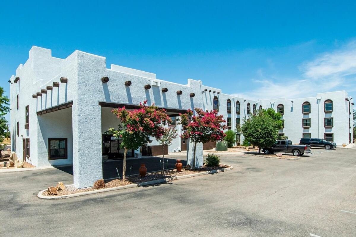 Vistas 216- Renovated Central Sierra Vista Long Term Discounts Экстерьер фото